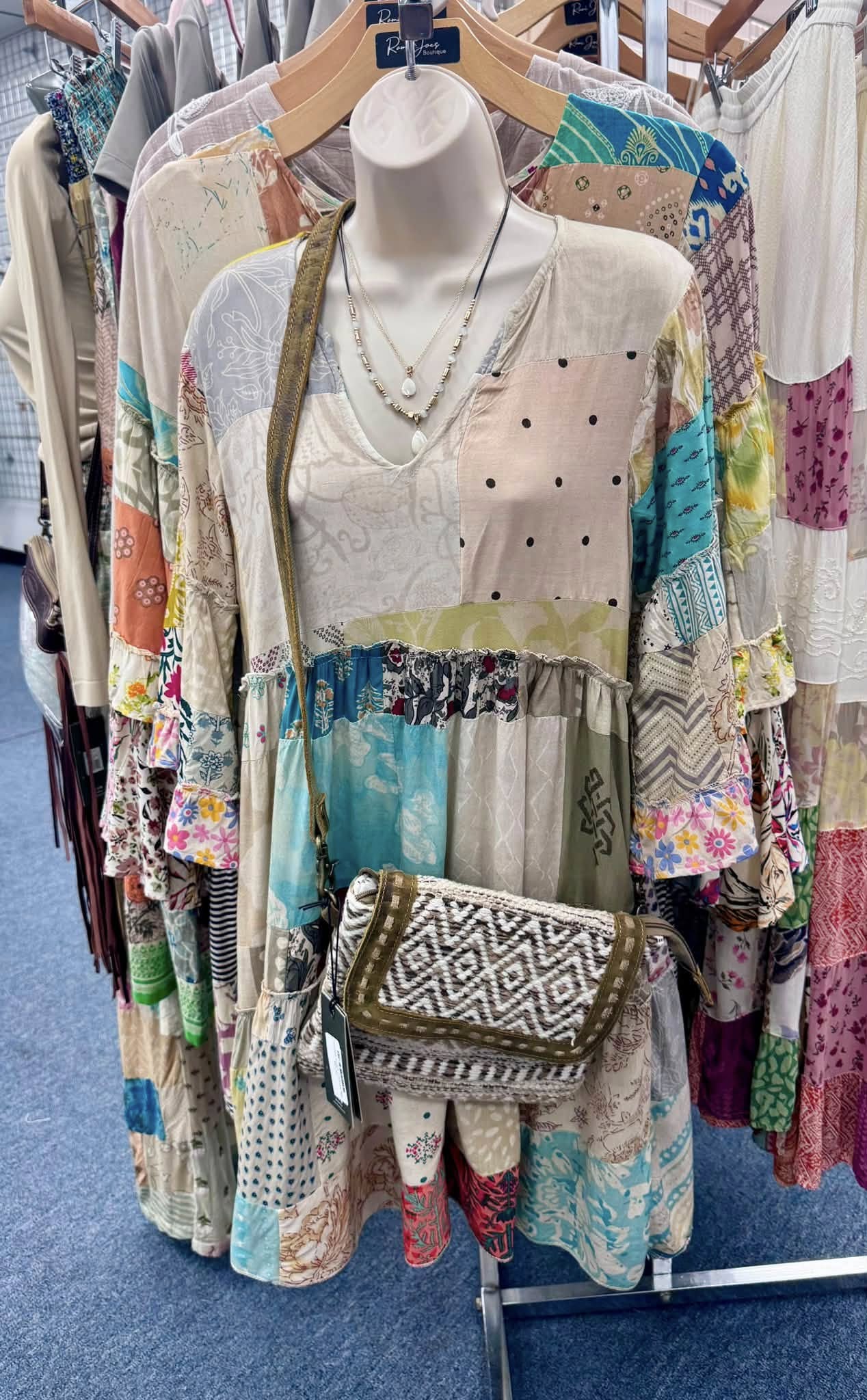 Panchang Small & Crossbody Bag