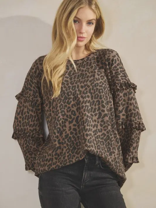 Leopard ruffle sleeve