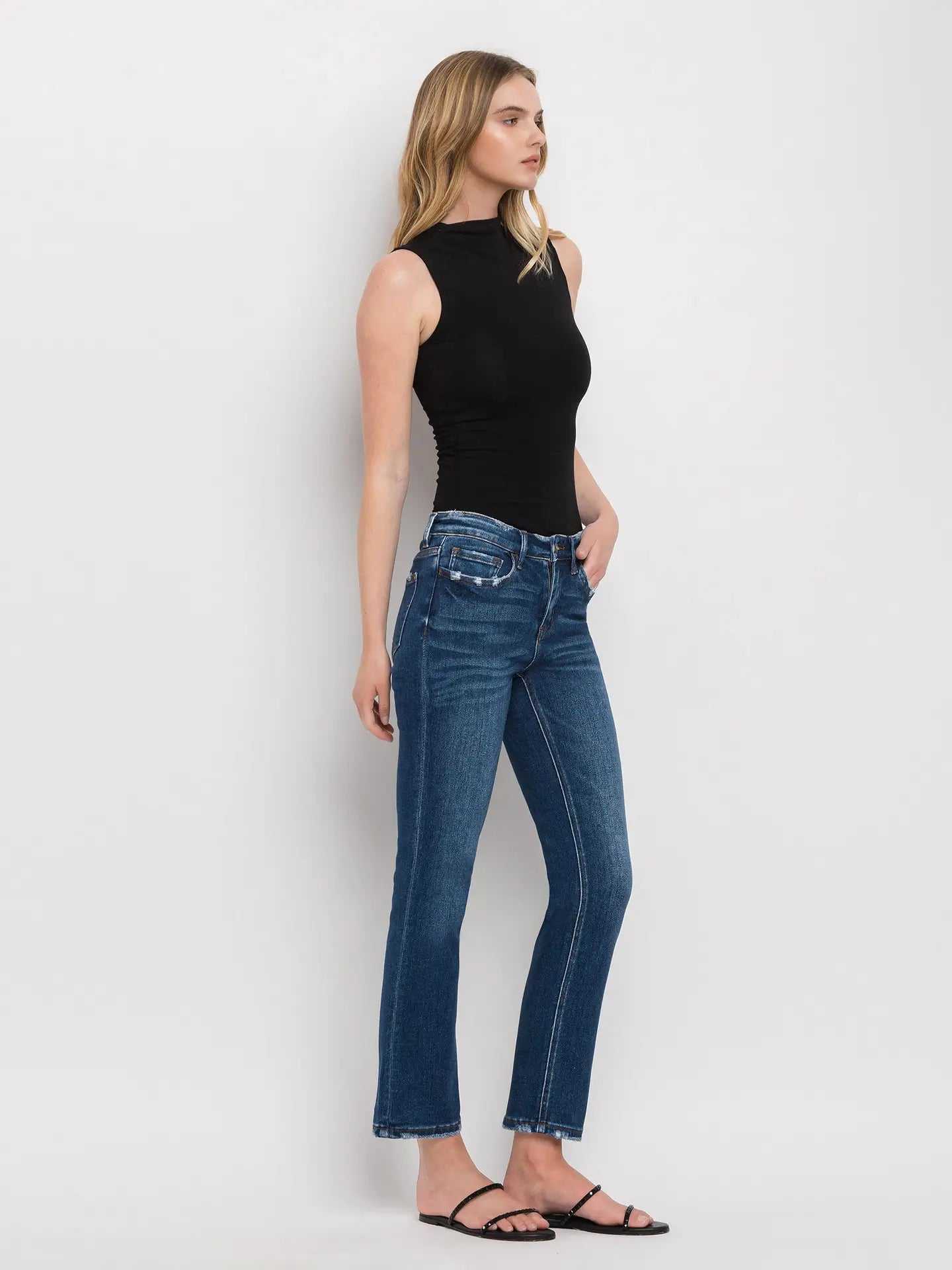 Mid-Rise Ankle Slim Straight