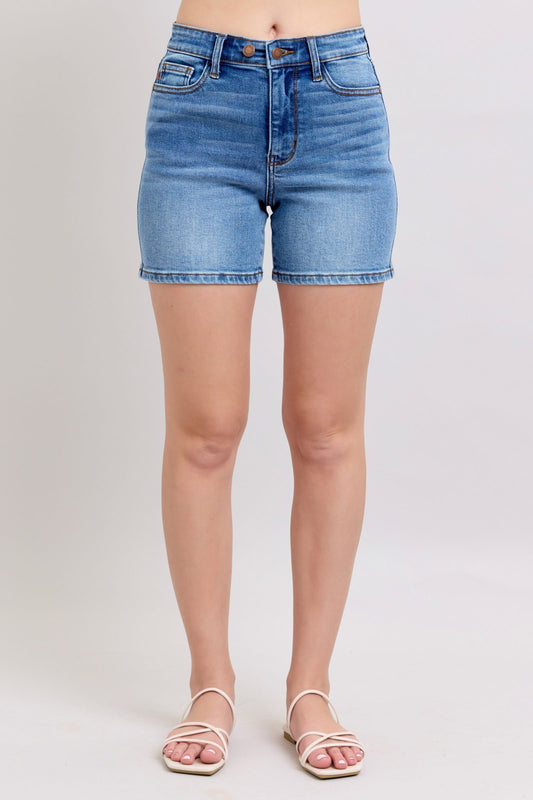 2-Button Mid Length Dad Shorts