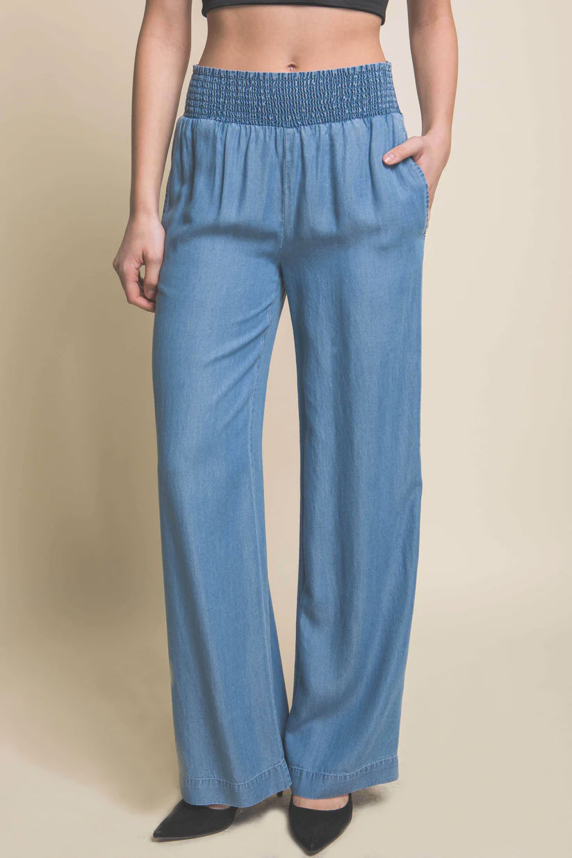 Stretch Waist Light Chambray Pants