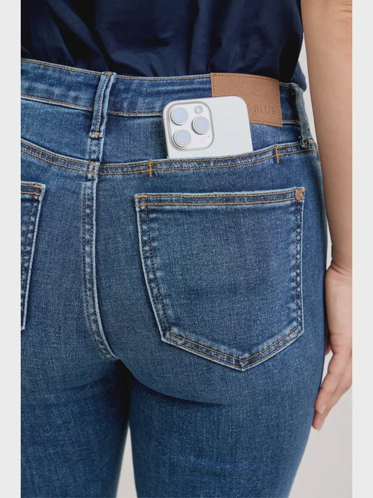 Bootcut w/ Cellphone Pocket