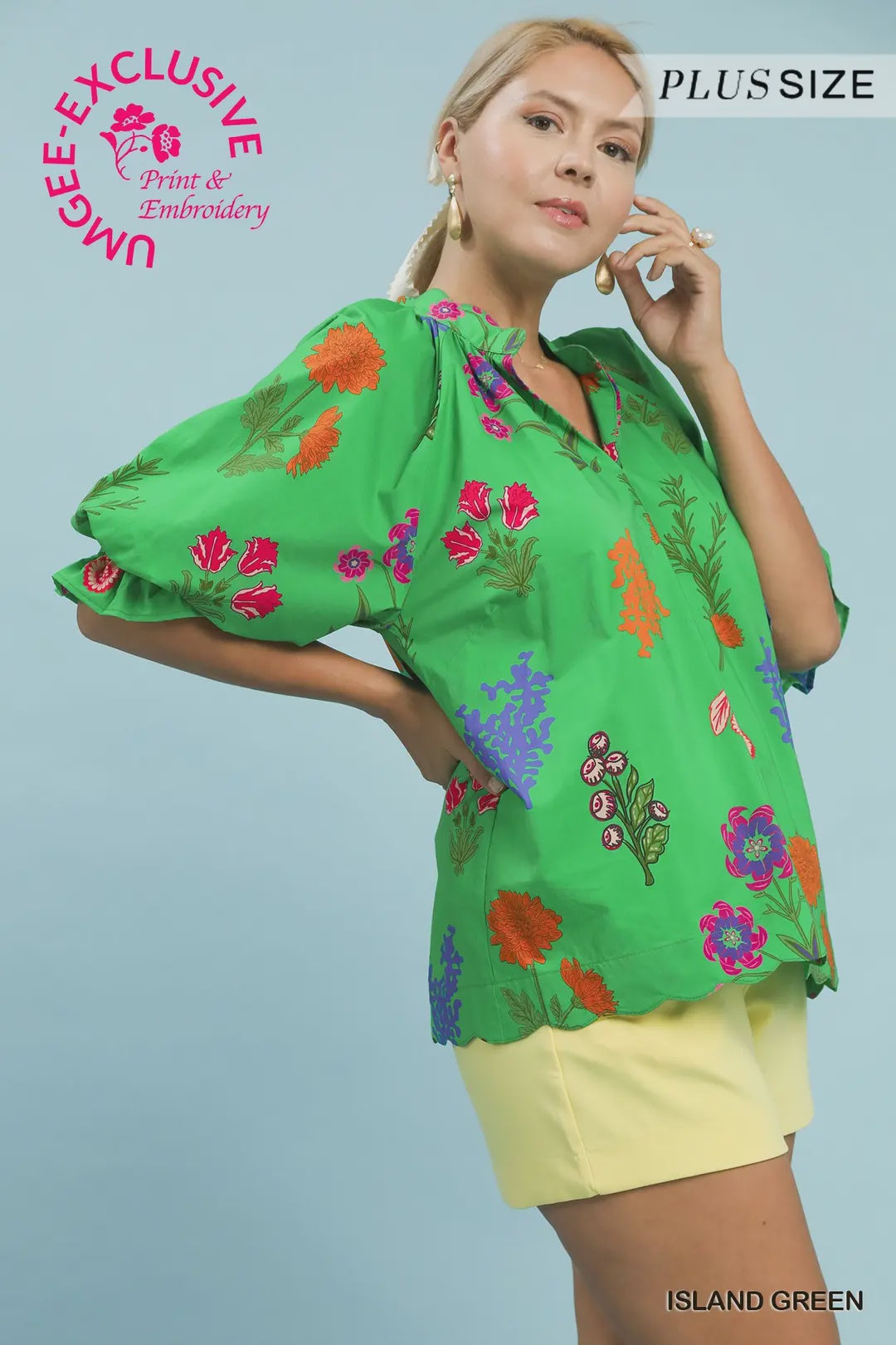 Green Floral Scalloped Hem Blouse