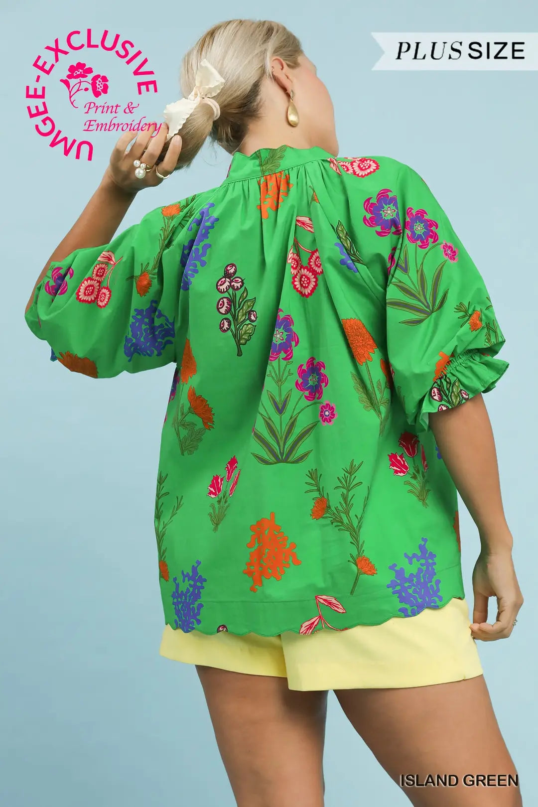 Green Floral Scalloped Hem Blouse