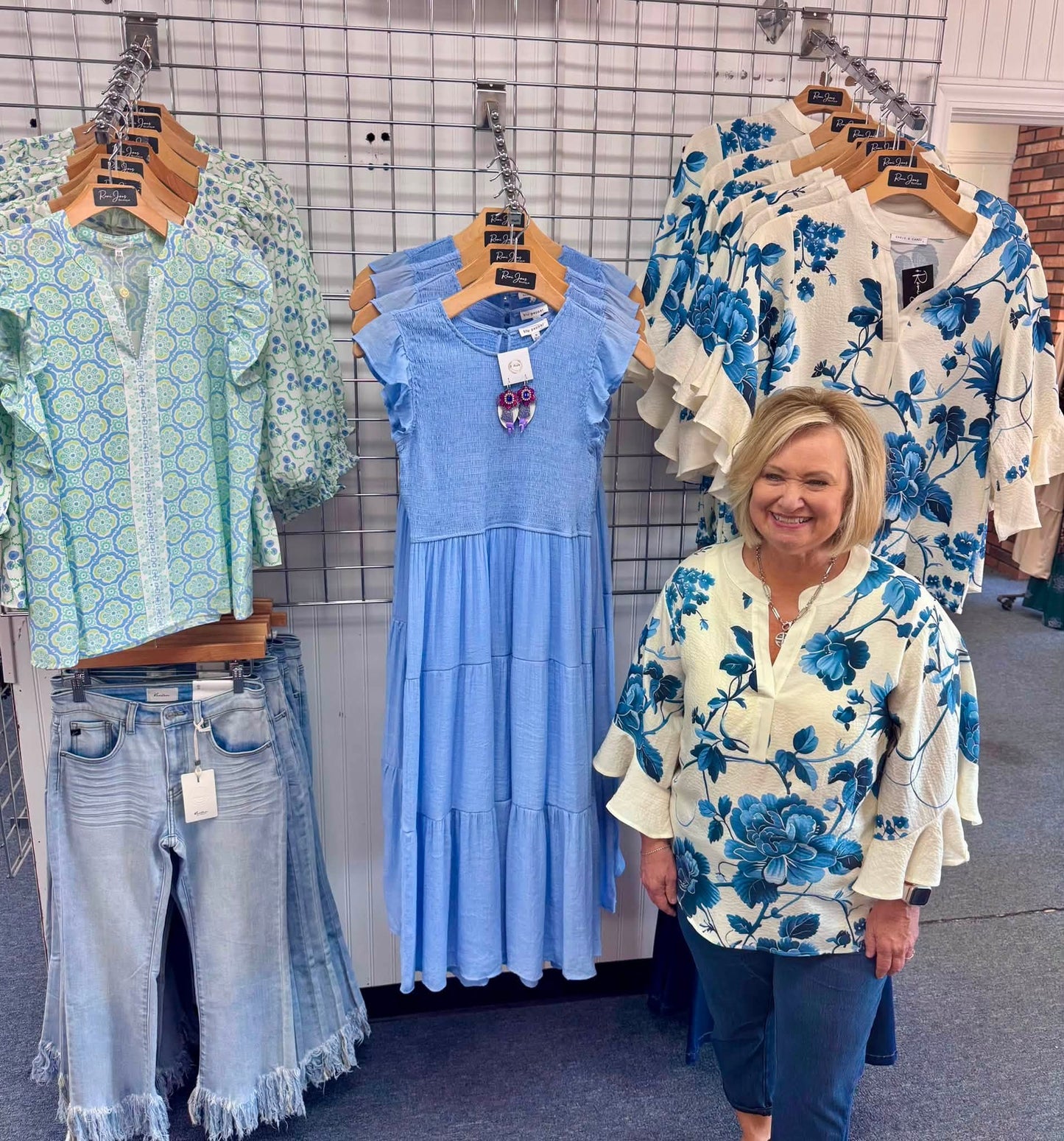 Floral Blue /White Top