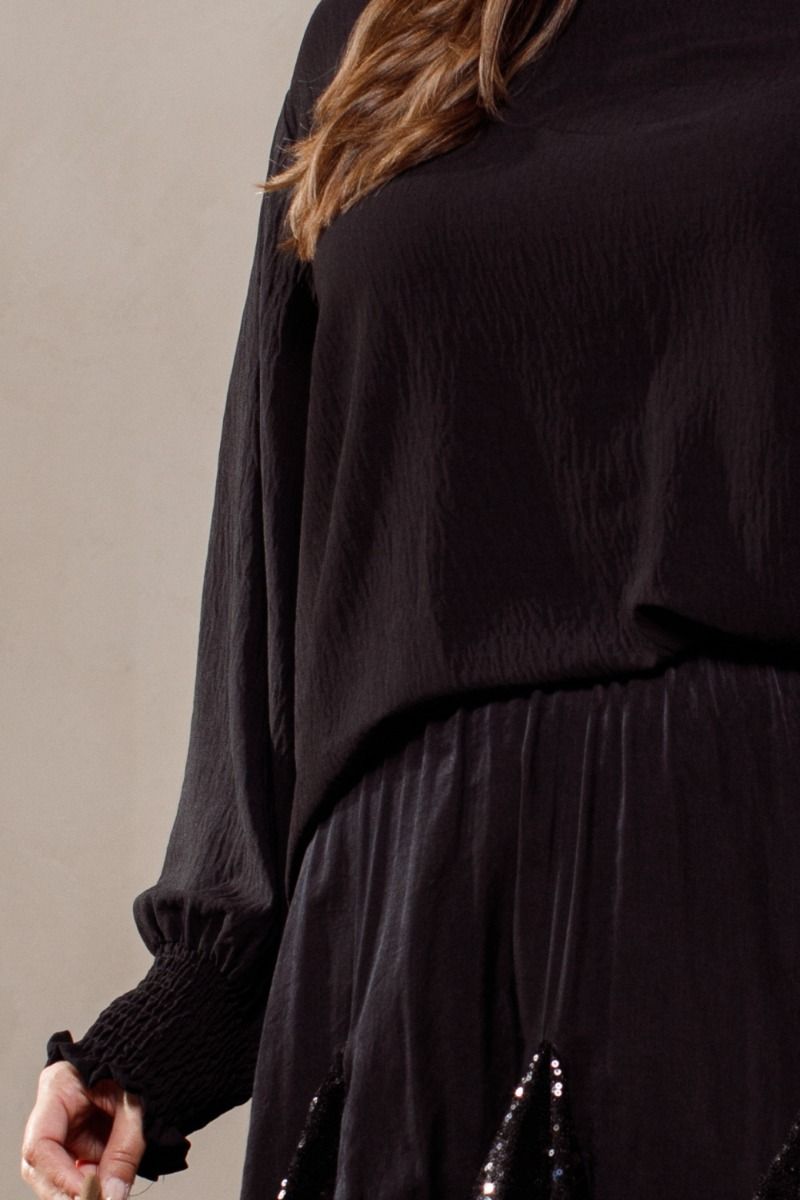 Airflow Cinched Sleeve Boatneck Blouse