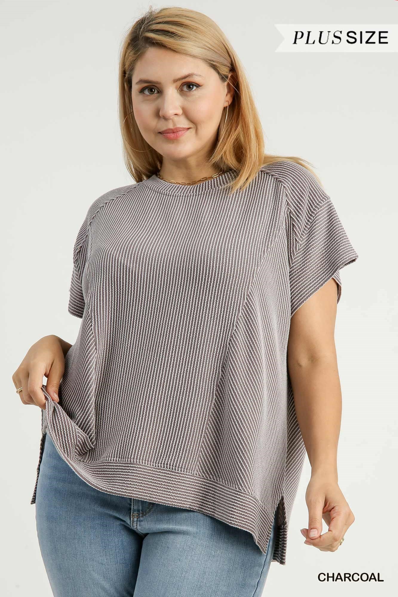 Textured Knit Short Sleeve Top