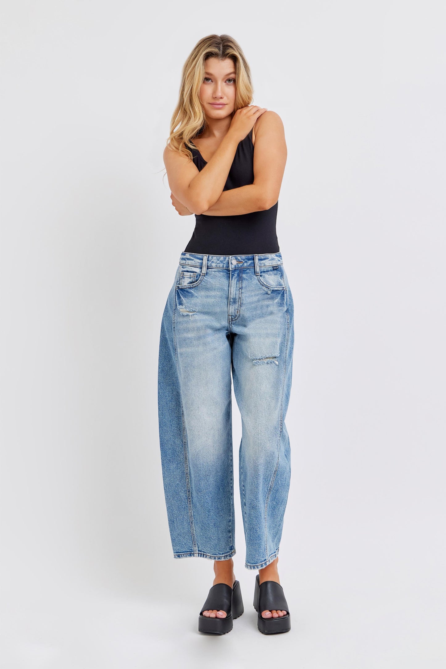 Mid-Waist Barrel Leg Jeans