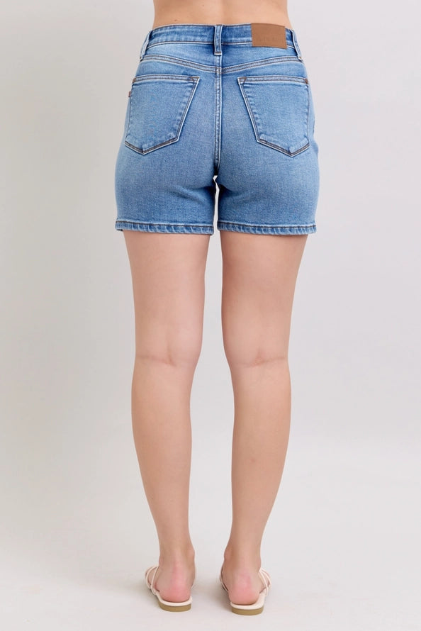 2 Button Mid Length Dad Short
