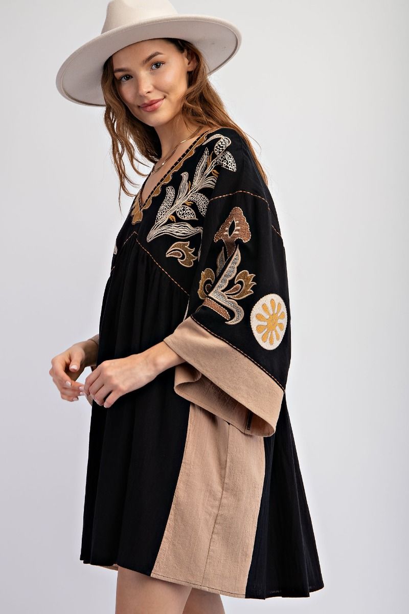 Embroidered Detail Wide Sleeve Dress