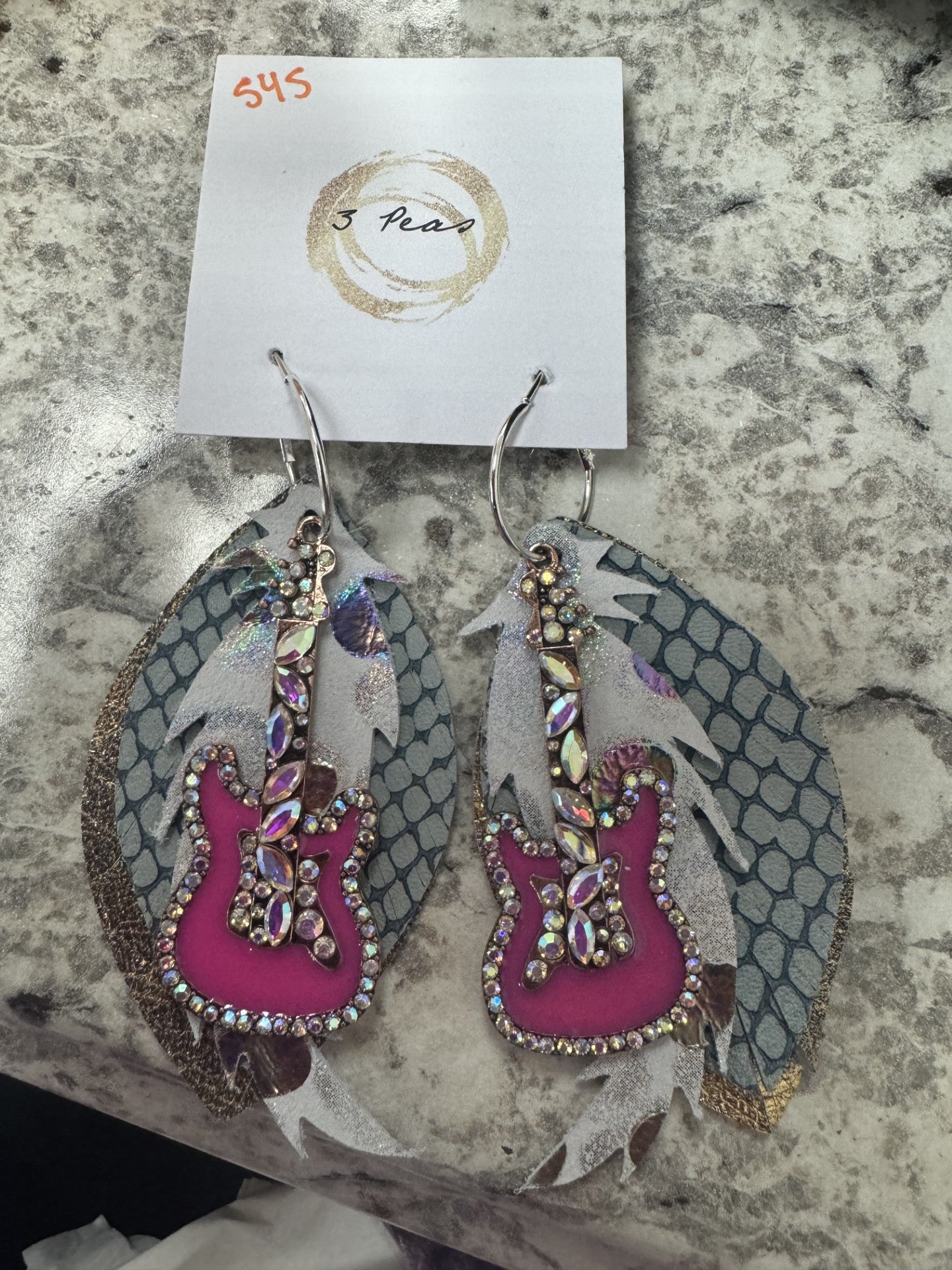 $22 3 Peas Fall Earrings