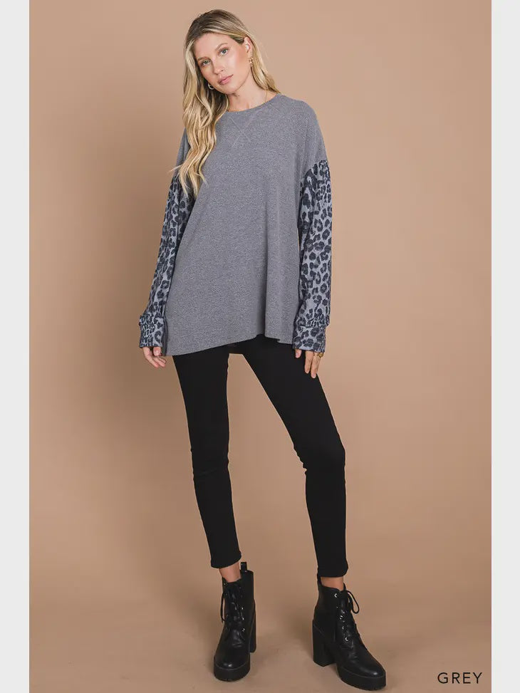 Grey Leopard sleeve top