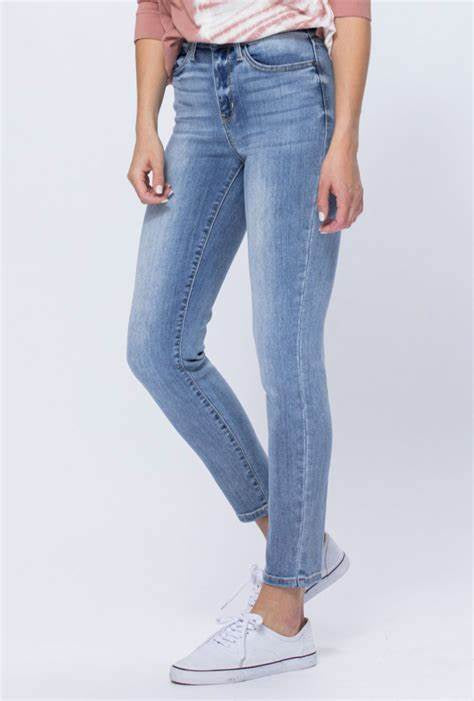 Hi Rise Light Washed Relaxed Fit Jean